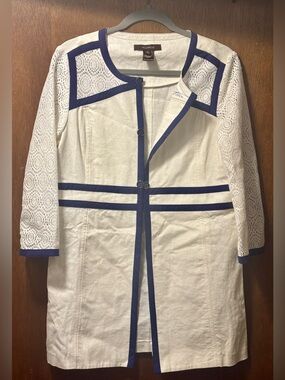Multiples Cream & Navy Trim Lace-Sleeve Light Jacket/Blazer